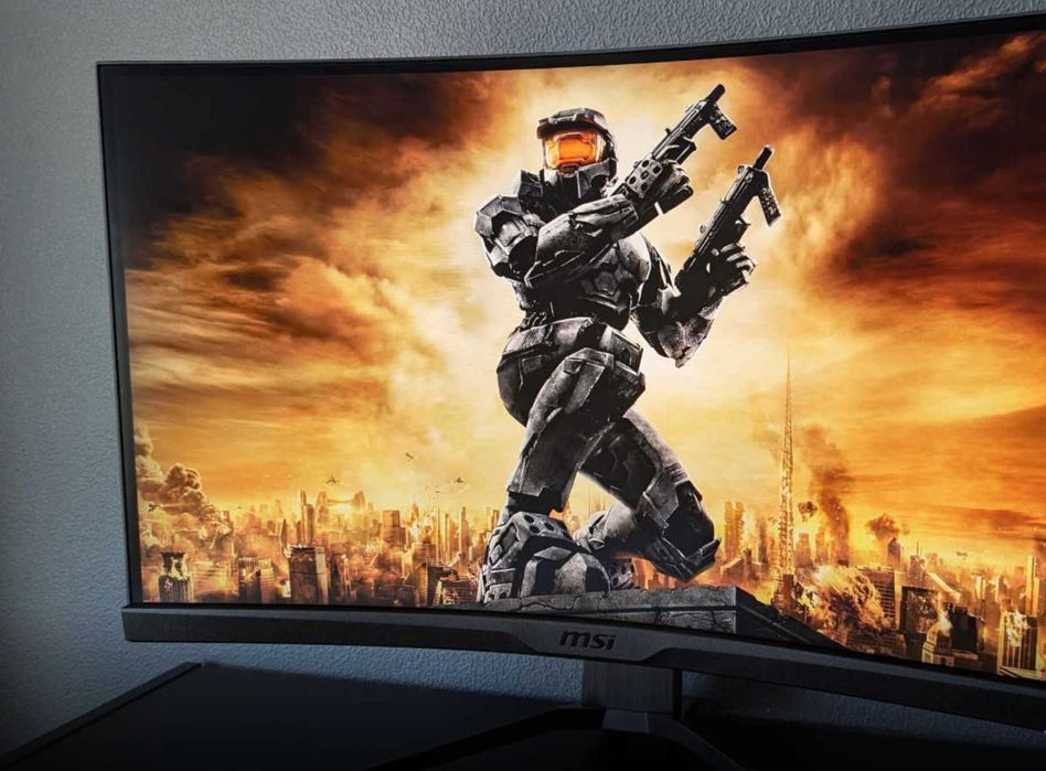 Vand monitor gaming 240 Hz / 1440p - 27 inch model MSI MPG 275CQRFX