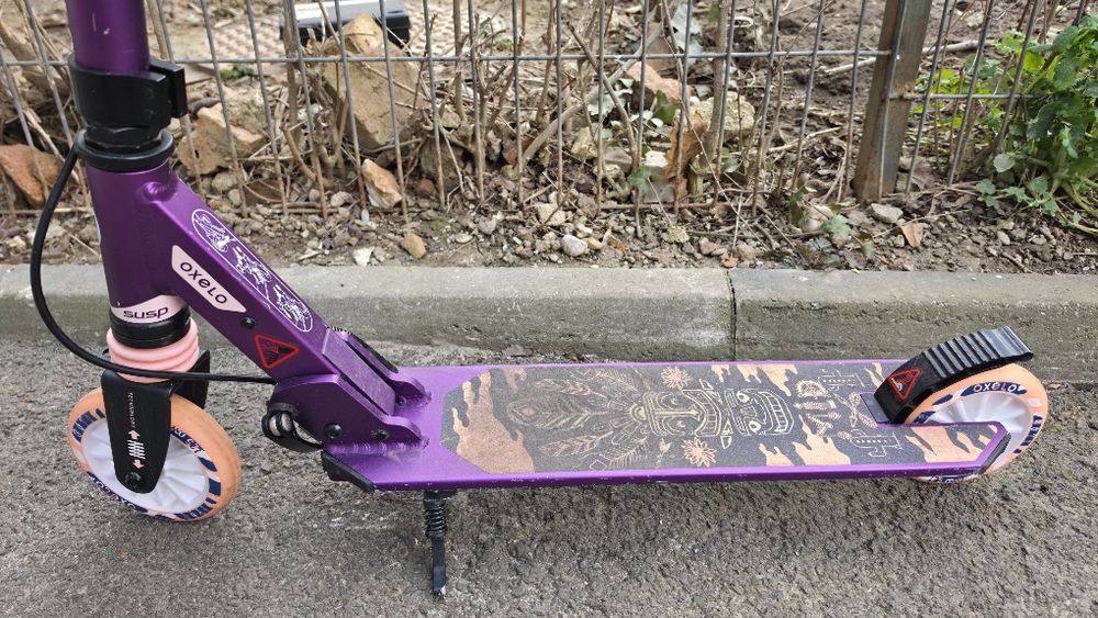 Trotinetă cu Suspensie şi Frână pe Ghidon Mid 5 Indienne Violette.