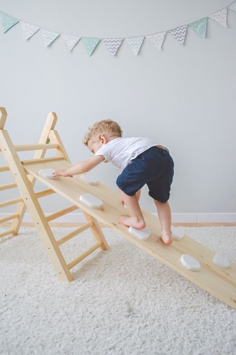 Катерушка за Малки Откриватели, триъгълник на Пиклер/Pikler