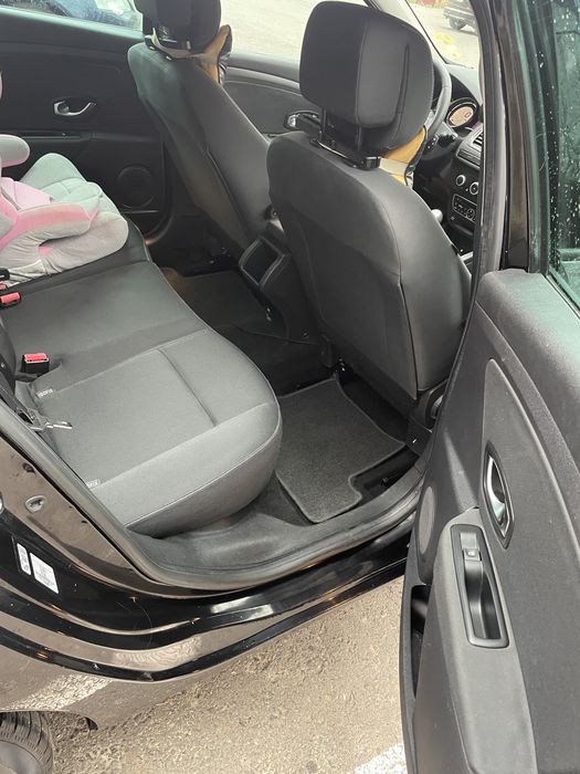 RENAULT Megane 2011 — imagine 4