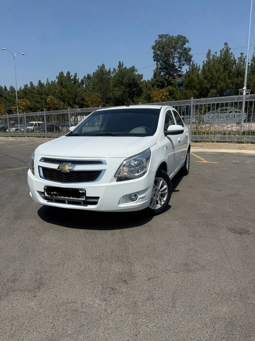 Chevrolet Cobalt 2021 4 позиции