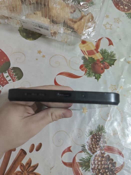 Продам POCO C65 поко