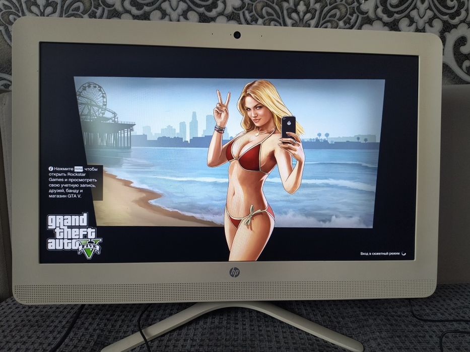 Моноблок HP в идеальном состоянии