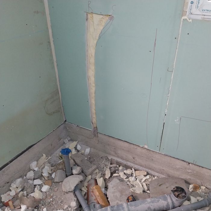 Executam lucrări în construcție