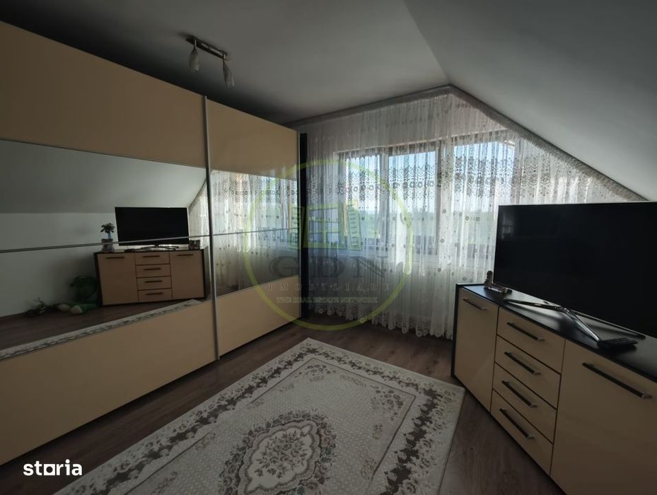 Casa 4 camere, teren 362 mp, Malu Mare