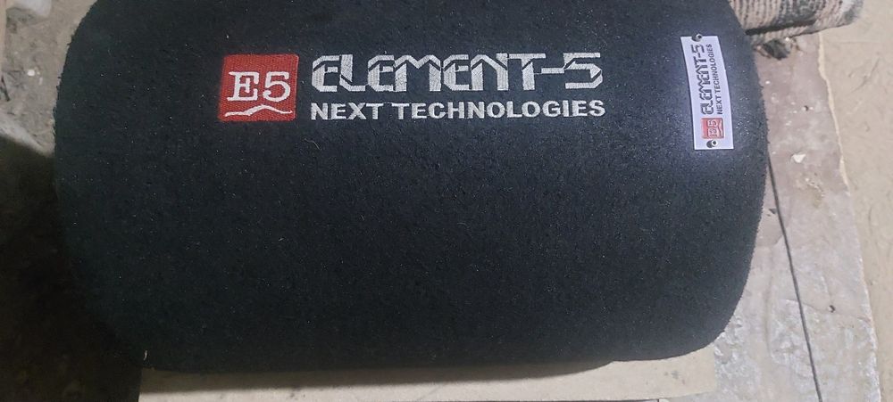 Продам сабуфер срочно