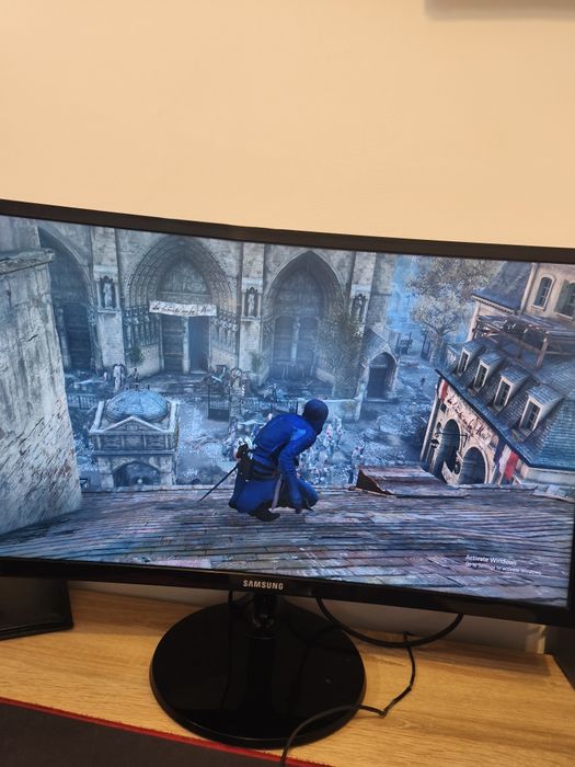 Monitor gaming Samsung curbat