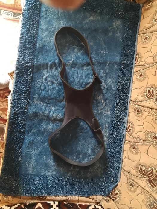 Продам два подрасковых карсета для осанки.