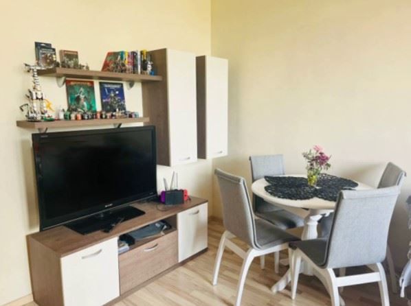 Дава се под наем Тристаен апартамент в София, Младост 4 - 85 кв.м за 687.99 € - Снимка #3