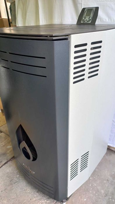 Пелетна Камина Greyko Bijou 16kw