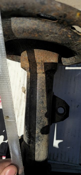 Передние стойки lexus rx 270