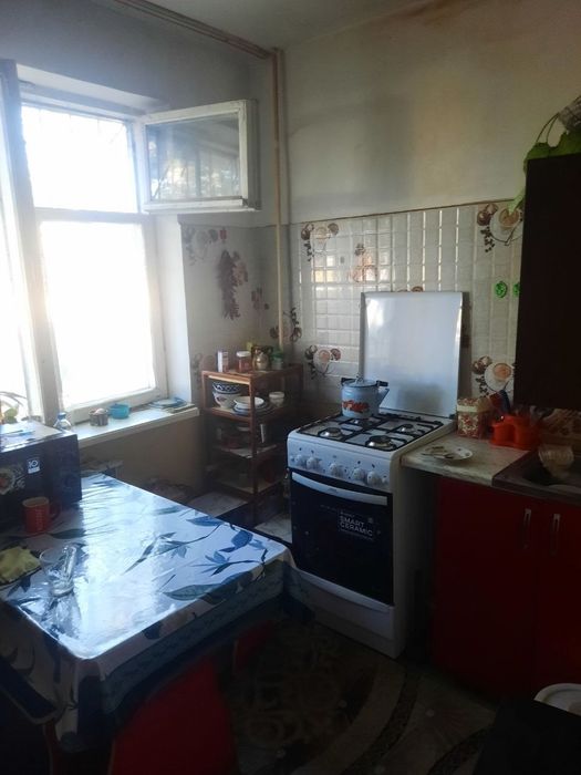 Продаётся квартира в Чирчике