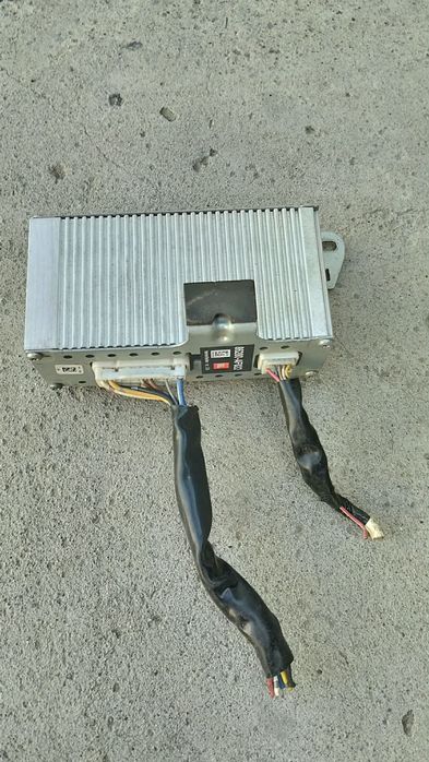 Усилитель звука JBL