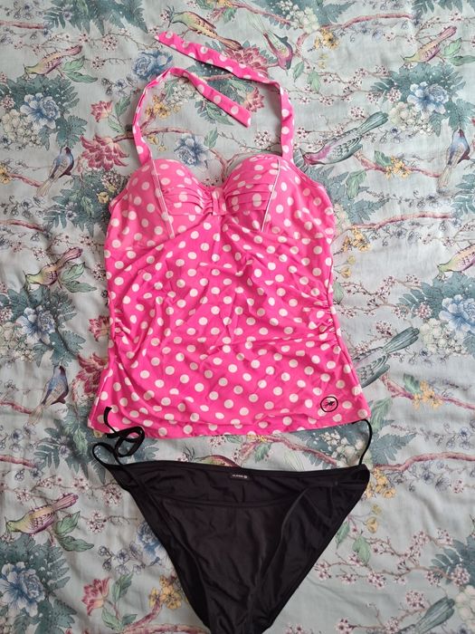 LOT 8piese Costume de baie 44/L sau XL, slip ajustabil, cupa sutien B
