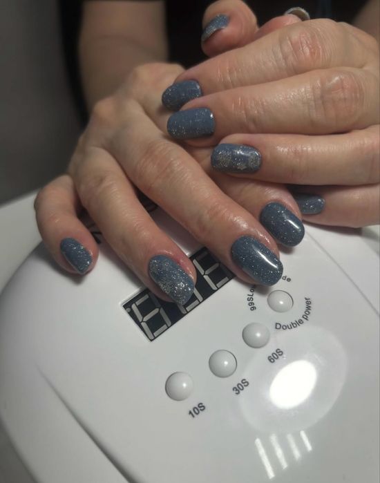 Маникюр на дому 3700