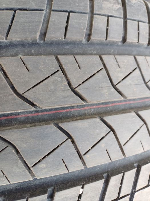 Гуми 215/65/16С  Бриджстоун