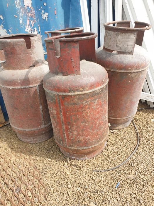 Продам  газ баллоны