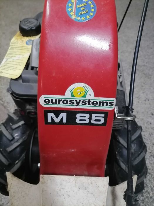 Палцова косачка Eurosystems M 85 Briggs & Stratton