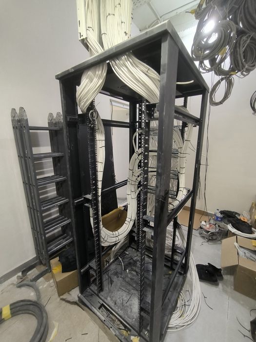 Монтаж сетевого оборудования, видеонаблюдения, сервера, камеры