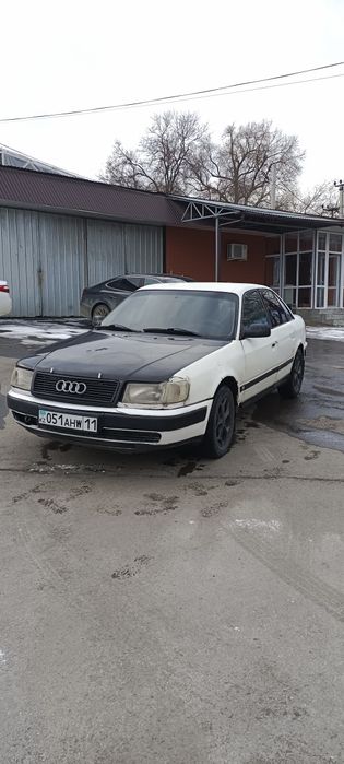 Продам Ауди с4 на ходу