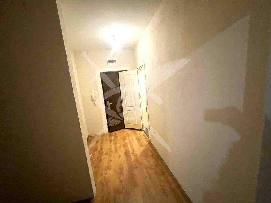 Продава се Двустаен апартамент в Айтос - 75 кв.м за 1254 €/кв.м - Снимка #3