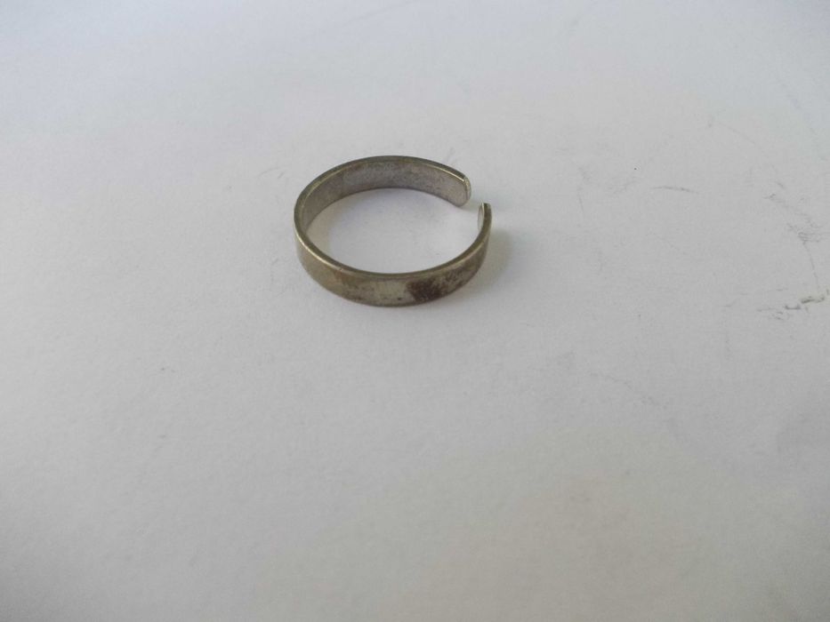 Inel vechi din argint 18