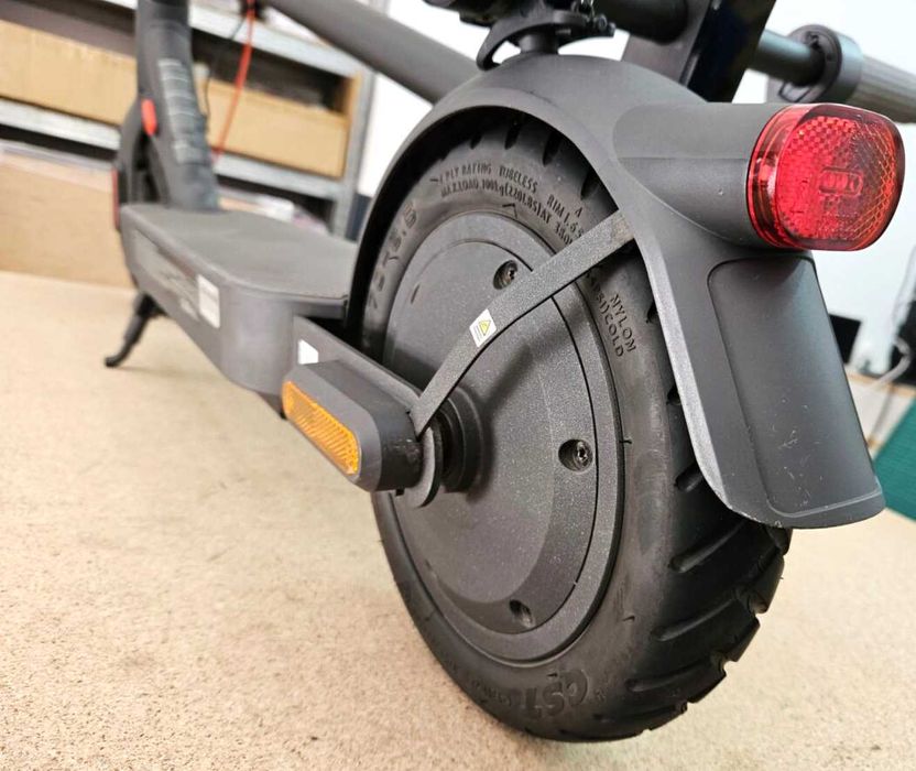 Електрическа тротинетка Xiaomi Electric Scooter 4 Pro Gen 2