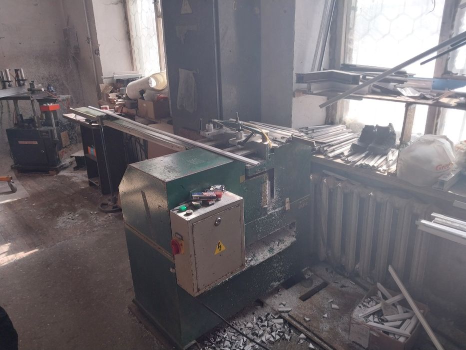 Продам линию по производству пластиковых окон