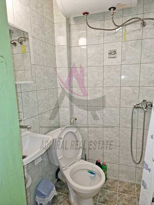 Дава се под наем Двустаен апартамент в Варна, Цветен квартал - 62 кв.м за 298.86 € - Снимка #3