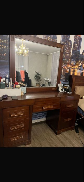 продам спальный гарнитур