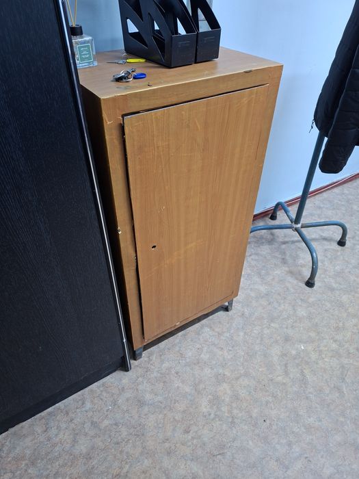 Офисная мебель б/у