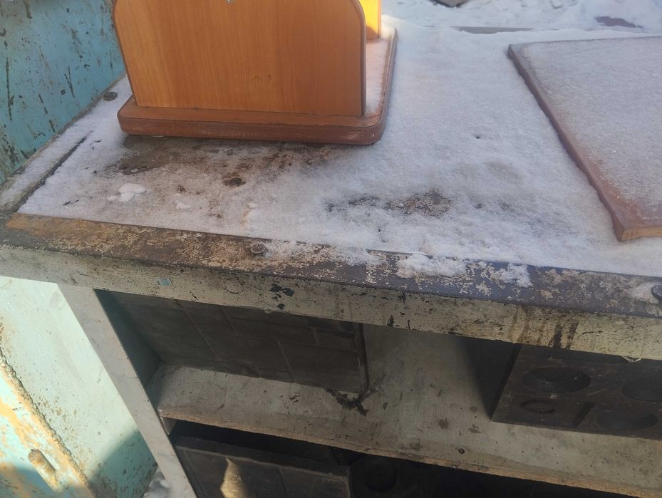 Стол верстак слесарный