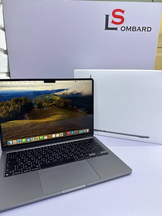 Macbook air M2 , 2022 / #МА800555