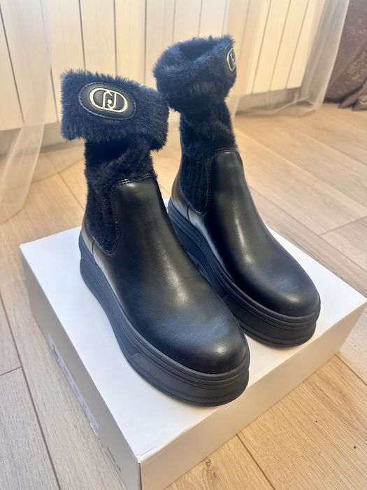 Кожени боти Liu Jo