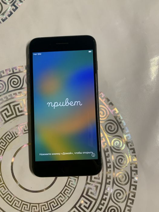 Продам Iphone 8 plus 64GB