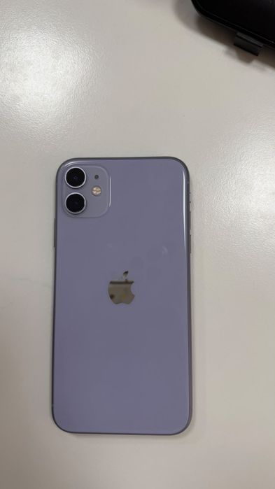 iPhone 11 128 гб емкость 75%