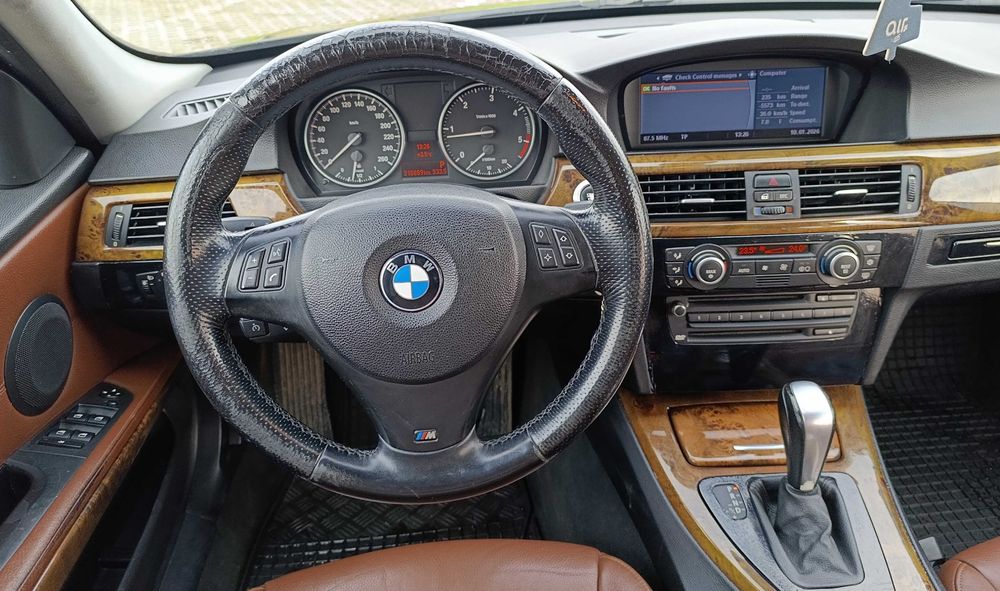 BMW 320d (E90) | 2008 | Cutie automată | 3.800 €