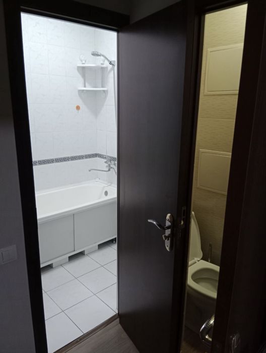 Oybek Metroda 2 Xonalik Kv 700$