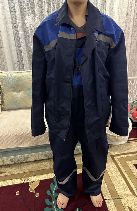 Продам новую рабочую форму и ботинки