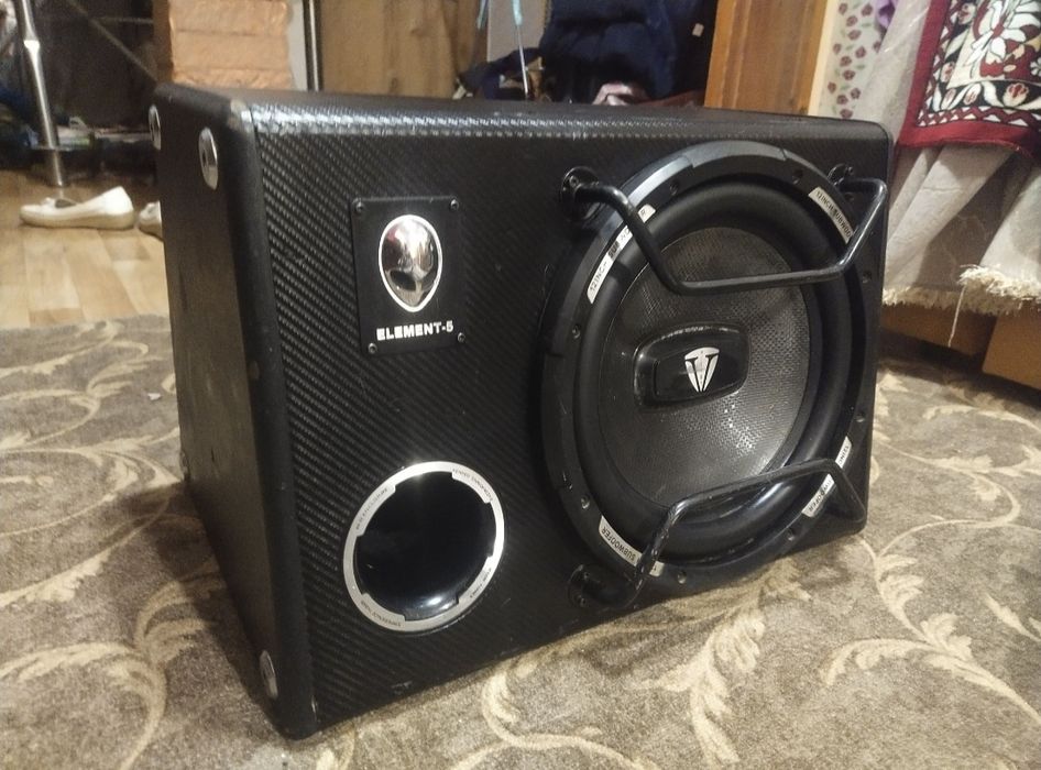 Продам саббуфер 5 элемент