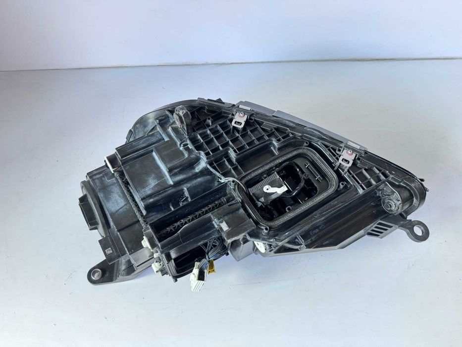 фар десен Mercedes GLE w167, C167 Coupe Multibeam LED 2019-2023 г. #1067V.