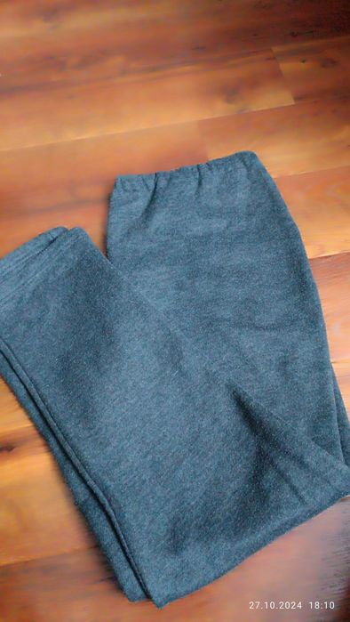 Штаны для беременных,утеплённые б/у.