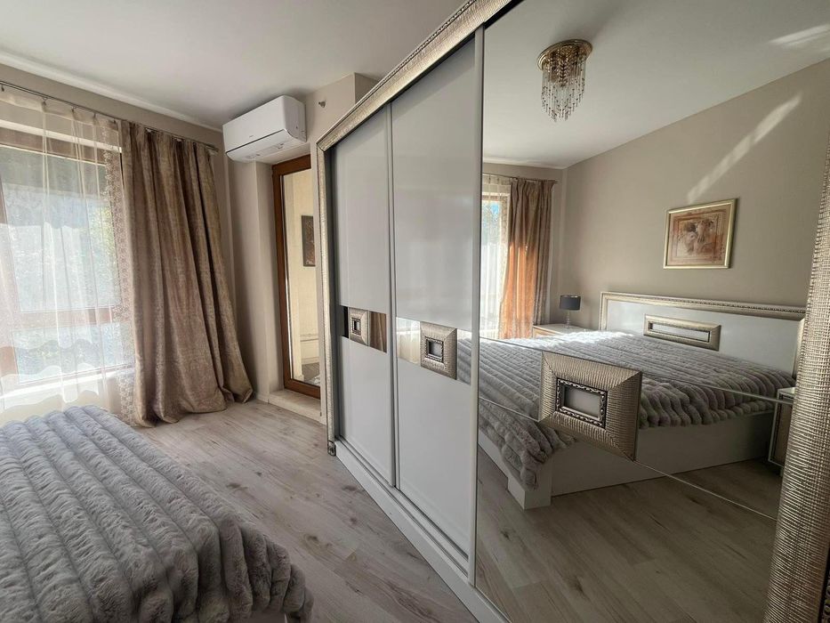 Продава се Тристаен апартамент в Варна, Аспарухово - 114 кв.м за 1025 €/кв.м - Снимка #5