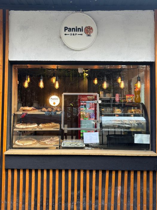 Închiriez Cafenea , Fast Food, afacere la cheie,  spatiu comercial