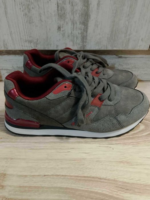 Дамски маратонки CHAMPION