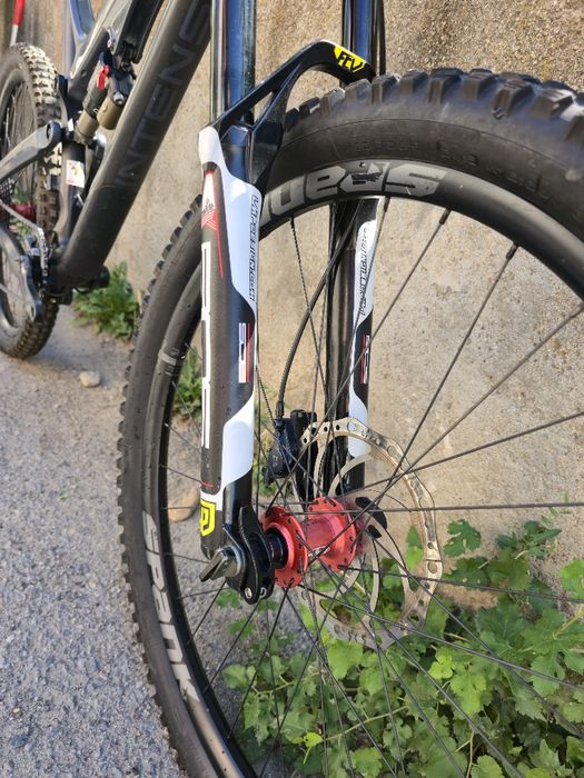Американски Карбонов велосипед Висок клас InTense Tracer 27.5 цола Ендуро  SLX  Shimano М размер