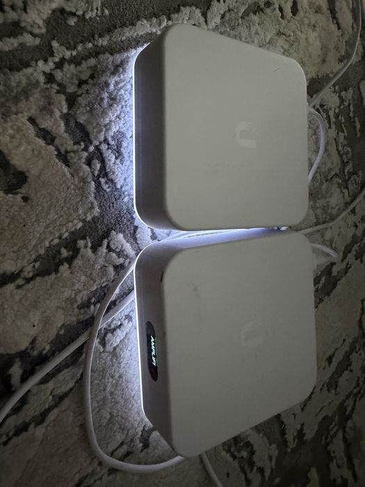 Router wireless cu MeshPoint Ubiquiti AmpliFi
