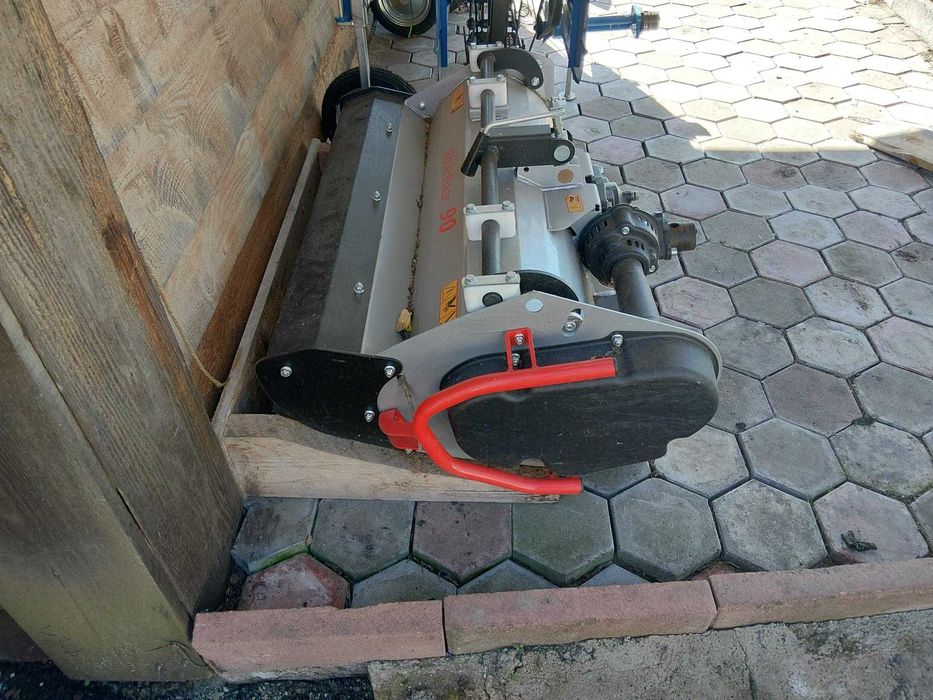 Tocator de vegetatie BCS RollerBlade 90 cm