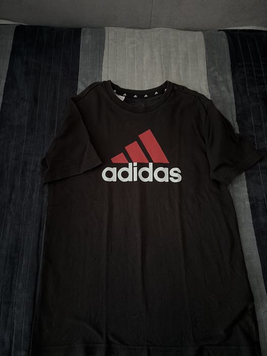 Lot tricouri Adidas - 11- 12 ani
