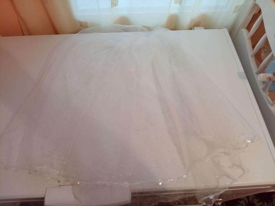 Vand rochie de mireasa... Nu a fost îmbrăcată niciodată